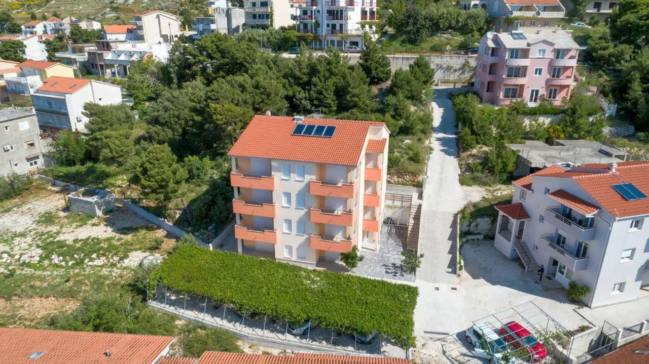 Apartmani "Grgic" Omis Exterior photo